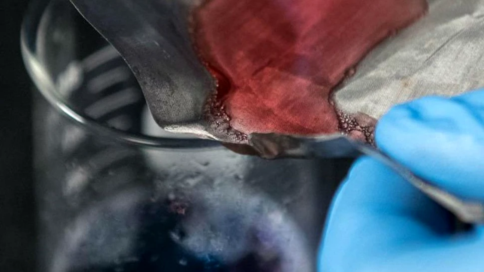 Acesta este materialul viitorului. Are capacitatea de a ne salva de la dezastre naturale – VIDEO