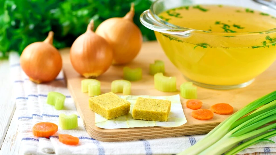 De ce cuburile pentru supă nu sunt atât de inofensive pe cât am crede?