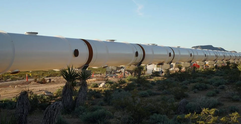 Elon Musk propune nouă rute din Europa pe care ar putea fi implementat sistemul revoluţionar de transport Hyperloop One