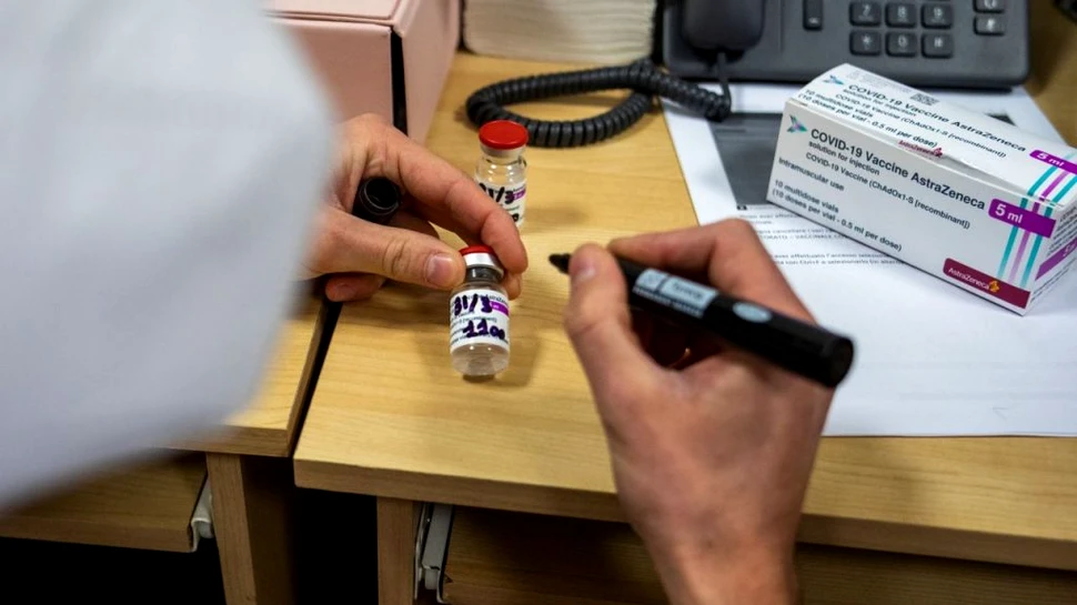 Oricine dorește se poate vaccina de astăzi cu serul AstraZeneca