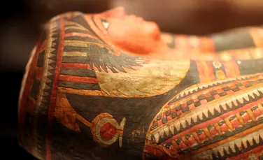 Imaginile unor zeiţe, descoperite în timpul unor lucrări de conservarea a unui sarcofag