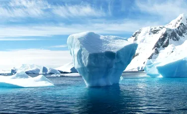 Un aisberg gigant este pe cale să se rupă din calota glaciară a Antarcticii. Fisura a crescut cu 18 km în aproape două săptămâni