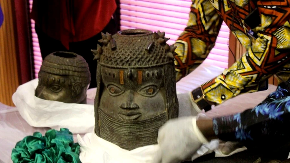 Nigeria primește înapoi sculpturi de bronz luate de Germania cu 100 de ani în urmă