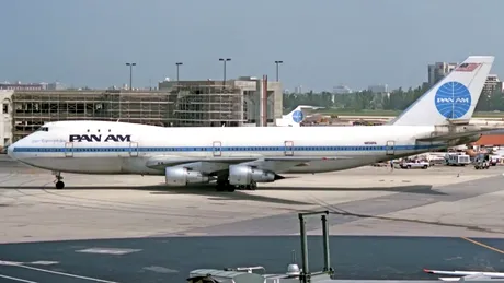 Atentat terorist la bord. Neerja Bhanot, eroina care și-a sacrificat viața pentru a salva 350 de pasageri