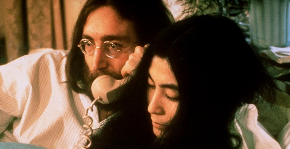 O înregistrare extrem de rară a lui John Lennon și Yoko Ono, scoasă la licitație