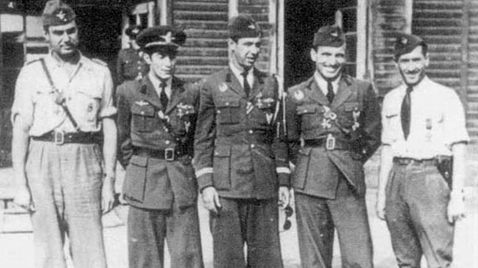 Amintirile unui pilot de vânătoare ieşit din încercuirea de la Stalingrad: ”Subzistenţa o primeam de la nemţi. La fel, benzina şi muniţia”