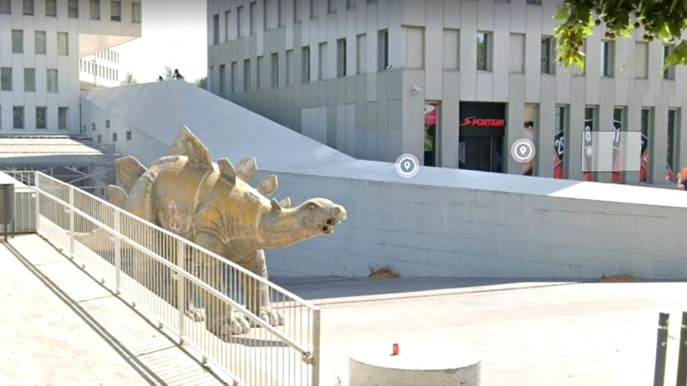 Cadavrul unui bărbat dat dispărut, găsit în statuia unui dinozaur din Catalonia