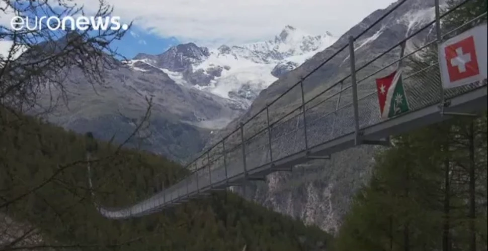 VIDEO. Elveţienii au construit cel mai lung pod pietonal din lume, iar imaginile sunt spectaculoase