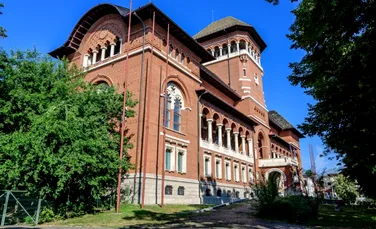 Piese de tezaur de la muzeele din țară, aduse la o expoziție de la Muzeul Țăranului Român