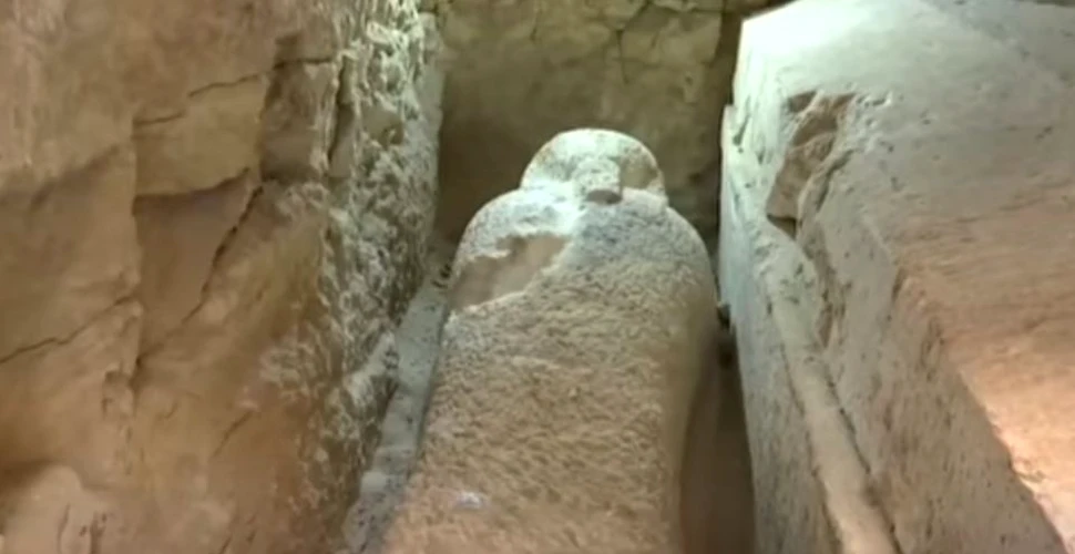 Arheologii au descoperit 40 de mumii şi un colier inscripţionat cu ”un an nou fericit” în Egipt