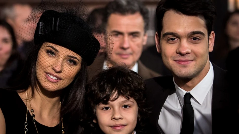 #Selfie69 lansează mult aşteptatul trailer al filmului – FOTO+VIDEO