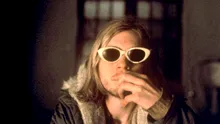 Kurt Cobain, viața unui om prins între sensibilitate, faimă și autodistrugere. „Vreau să cred în Dumnezeu. Vreau să mă iubesc. Dar sunt blocat în acest paradox nenorocit”