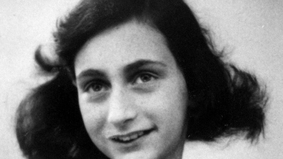 Cel care a trădat-o pe Anne Frank și familia sa, în sfârșit identificat după 77 de ani