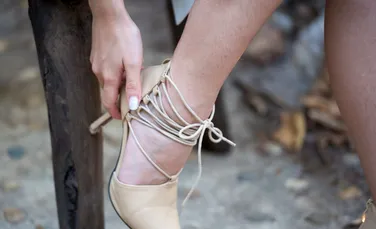 Cercetătorii au încercat să afle care este cea mai bună încălțăminte pentru a evita artrita