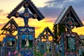 Cimitirul Vesel din Săpânţa, locul unde secretele morților ajung chiar pe cruci