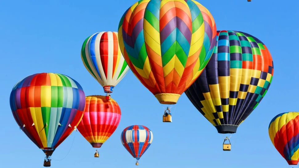 Lansări spaţiale low-cost folosind baloanele cu aburi