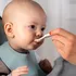 Studiu alarmant: Mâncarea pentru bebeluși, prea bogată în zahăr și săracă în nutrienți