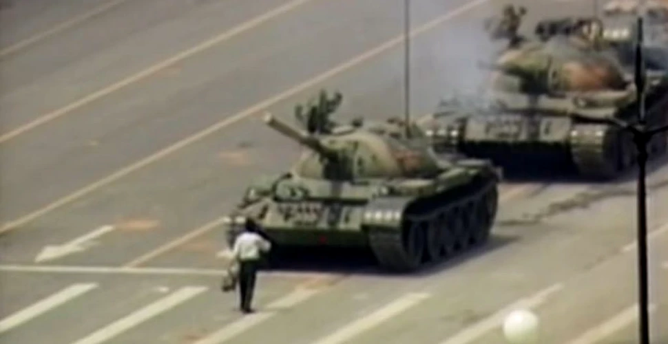 Imaginile din piața Tiananmen din 1989, blocate „din greșeală” de Microsoft
