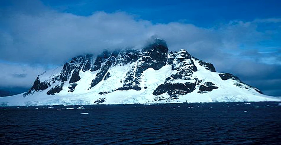 Ghetarii Antarcticii se topesc cu 20 de ori mai repede decat in trecut