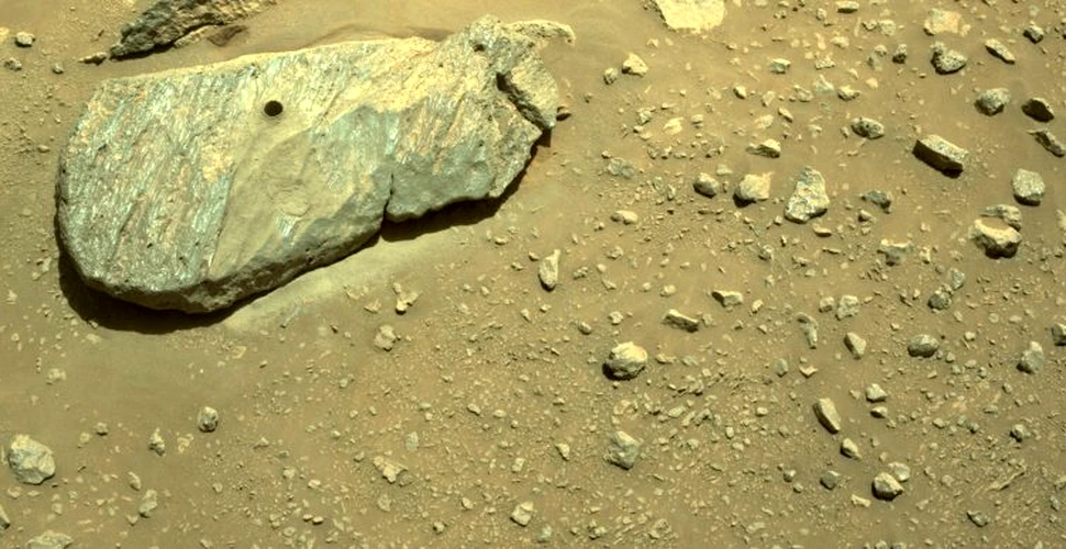 Roverul Perseverance al NASA tocmai a colectat o mostră de rocă perfectă de pe Marte