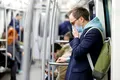Măștile au fost interzise în transportul public din Viena. Cât este amenda?