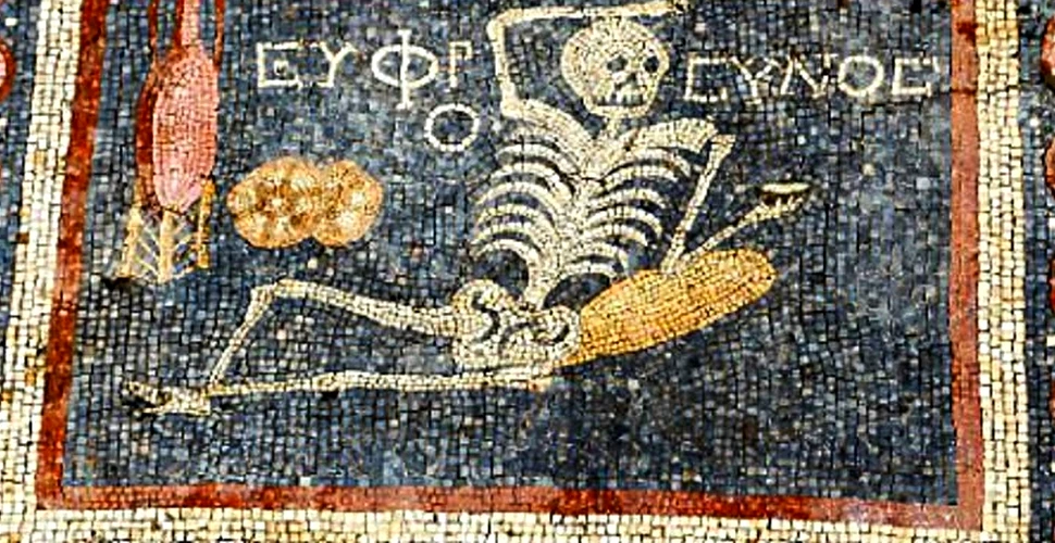 Un mozaic antic cu un ”schelet NESĂBUIT” îi uimeşte pe arheologi. Mesajul pe care îl transmite este şi mai surprinzător – FOTO
