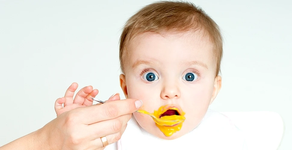 Te temi că bebeluşul tau ar putea suferi de alergii la unele alimente? Iată metoda de prevenire recomandată de specialişti