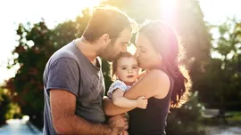 Un nou studiu arată în ce anotimp sunt bărbații cei mai fertili