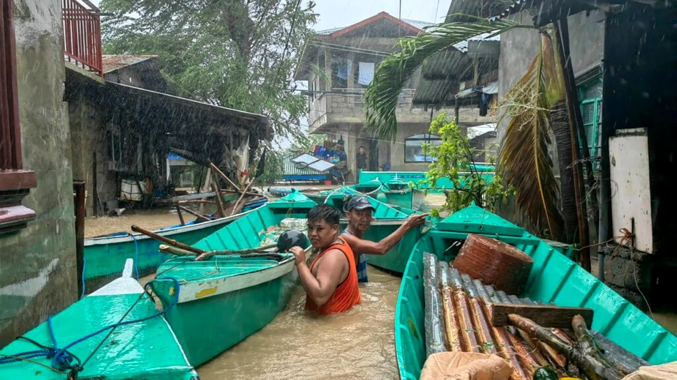 Un taifun a devastat Filipine, iar acum se îndreaptă către Taiwan și China