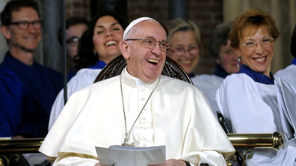 Decizia Papei Francisc în privinţa celibatului preoţilor