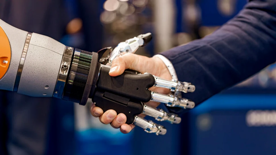 Brațele robotice, parte a corpului uman? Rezultatele uimitoare de la un experiment recent