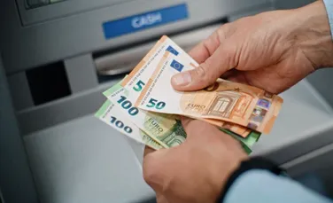 Mare atenție la bancnotele false! La ce să fii atent atunci când primești restul într-o localitate străină?