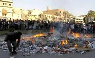 Organizaţia teroristă Stat Islamic a ars mii de cărţi şi manuscrise rare din bibliotecile din Mosul