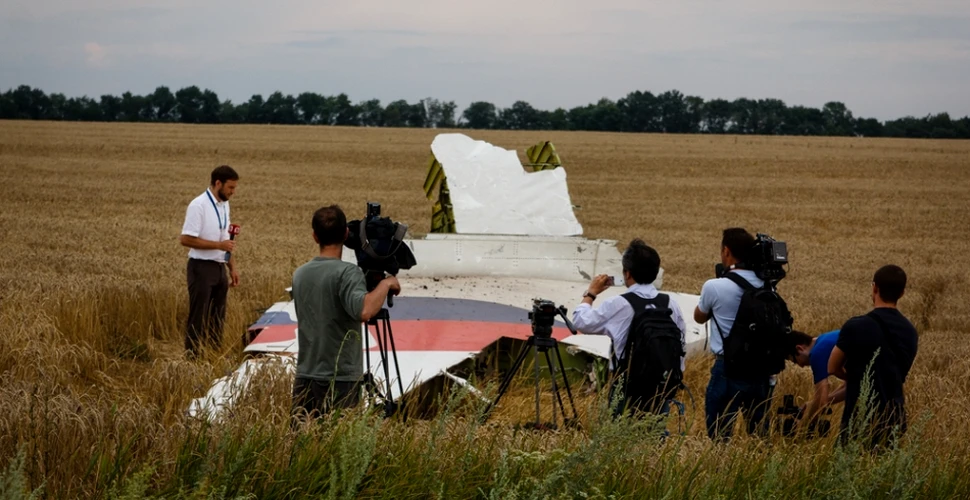 Ipoteză tulburătoare a experţilor în cazul prăbuşirii zborului MH17. Cum au murit mulţi dintre pasageri?