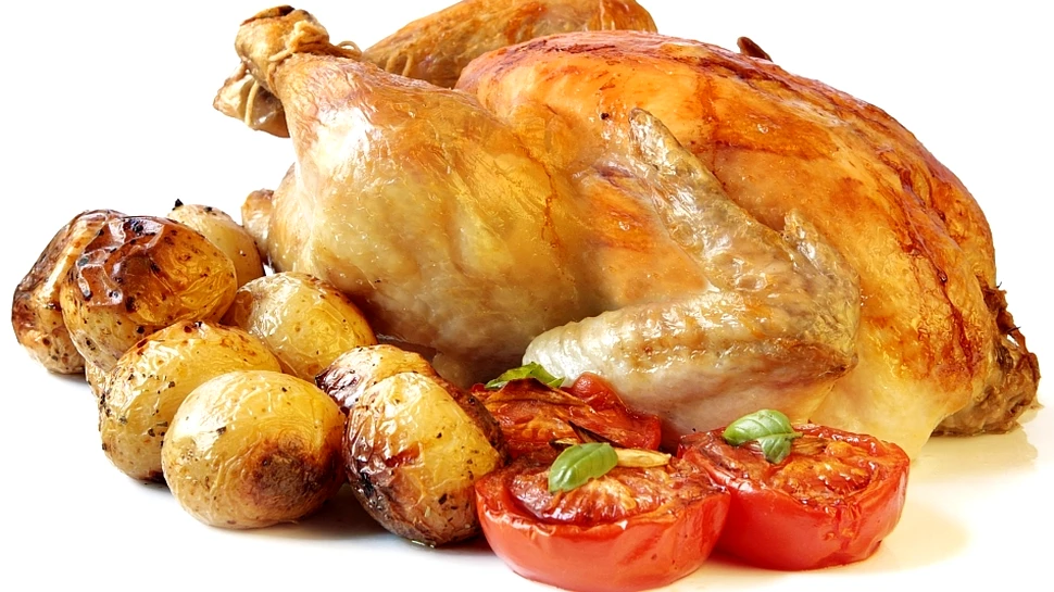 O bacterie din carnea de pui provoacă infecţii grave la milioane de femei