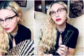Madonna anunță că regizează și scrie scenariul unui film despre viața și cariera sa
