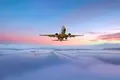 Prețul combustibilului scade, dar biletele de avion rămân scumpe