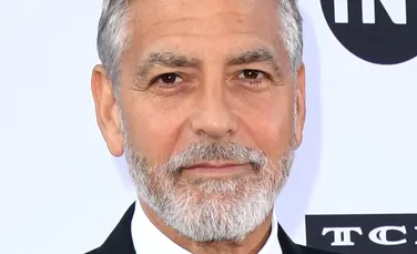 Motocicleta lui George Clooney va fi donată pentru un scop nobil