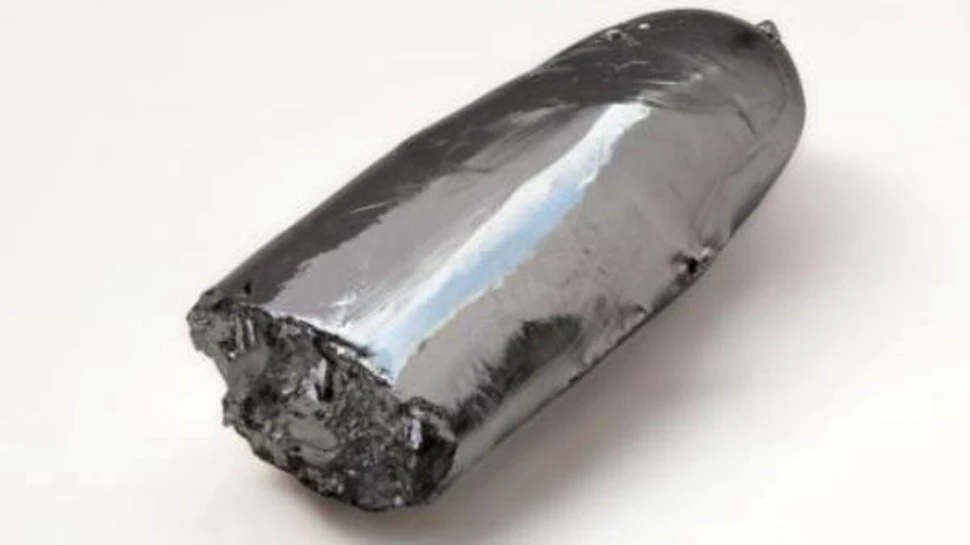 Materiale „magice”: un metal rar poate fi bateria solara ideala