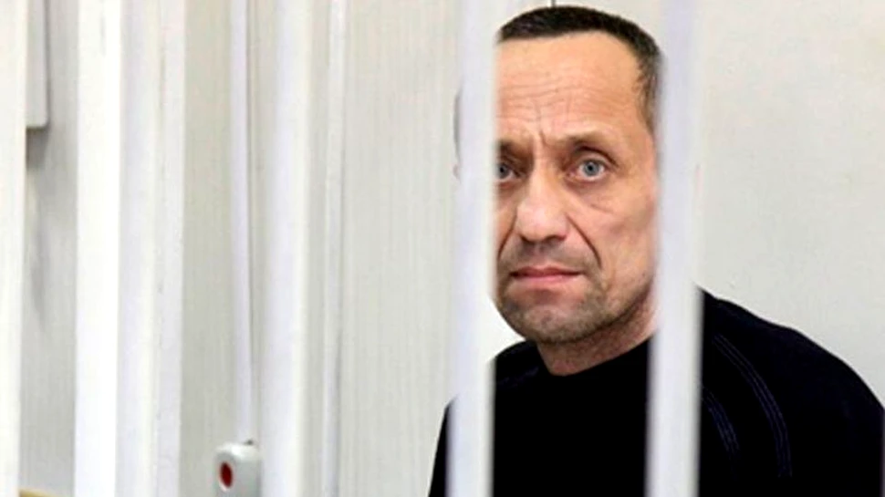 Bestia din Siberia: ”Poate sunt cel mai rău criminal în serie din istoria Rusiei, dar am fost un soţ şi tată bun”