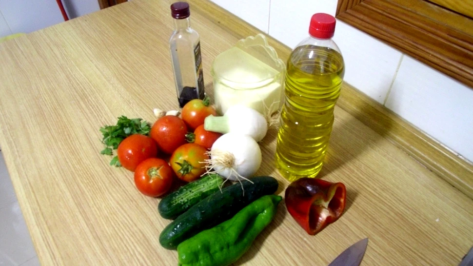 Dieta mediteraneană reduce riscul de cancer: cercetătorii au descifrat secretul acestui efect