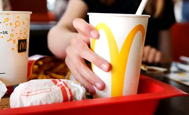 Locuitorii unui sat francez fac scut împotriva McDonald’s