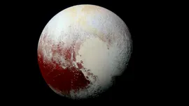 Telescopul Webb a descoperit pe Pluto ceva nemaivăzut în Sistemul Solar