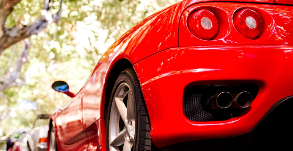 Ferrari și-a recompensat angajații cu bonusuri de peste 14.000 de euro