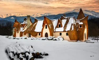 Pare desprins din poveste, dar este cât se poate de real. Un român a construit castelul Albei ca Zăpada – GALERIE FOTO