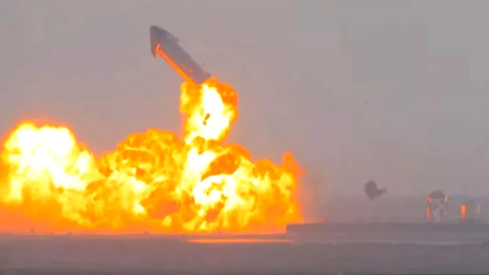 Racheta Starship a explodat după ce a aterizat. Reușită parțială pentru SpaceX
