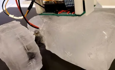 Robotul făcut din gheață este pregătit să exploreze alte planete
