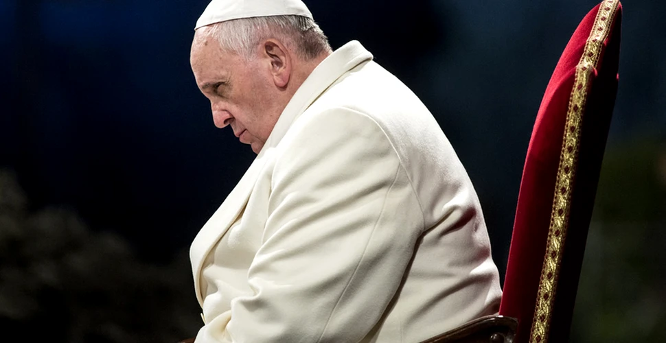 Papa Francisc declară că teoria evoluţionistă şi Big Bang-ul sunt corecte