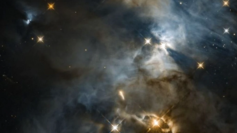 NASA anunță că telescopul Hubble a observat o „umbră care se mișcă” în spațiul îndepărtat
