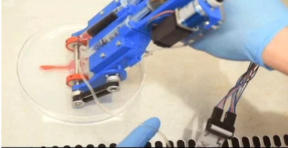 Rănile aflate în profunzime ar putea fi vindecate mai rapid cu ajutorul unei bio-imprimante 3D, portabile